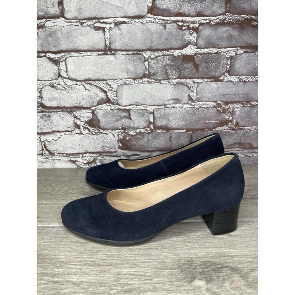 Modabella Navy Blue Suede Leather Round Toe Dress Heels Women’s Sz 38EU/7.5M US